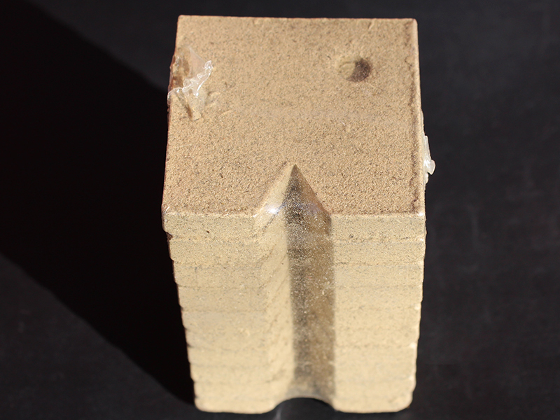 方形缺口艾絨餅4.5*4.5CM